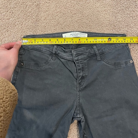 Women's ABERCROMBIE & FITCH New York Gray Denim Jeans - Picture 4 of 9